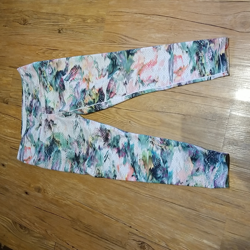 Prana multi colored yoga pants great condition sz L